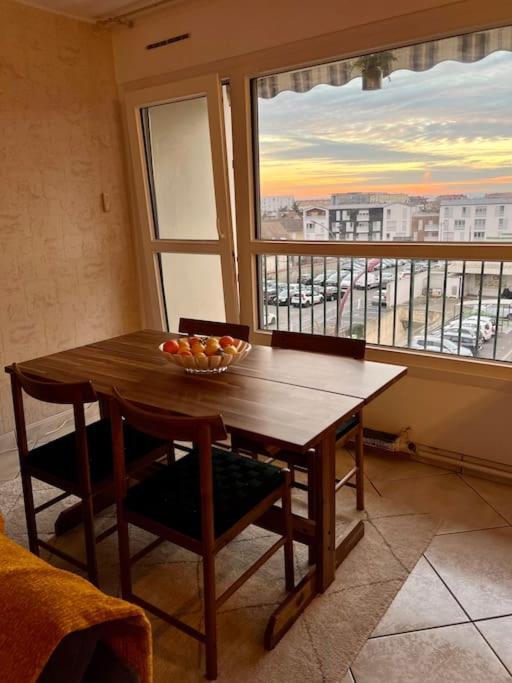 Comfy, Cosy, And Spacious Apartment Near Paris Bezons Exterior photo